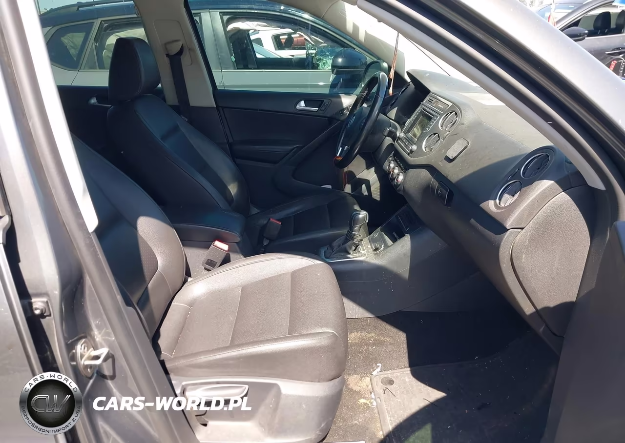 2016 Volkswagen Tiguan S VIN:WVGBV7AX5GW511320 - 5