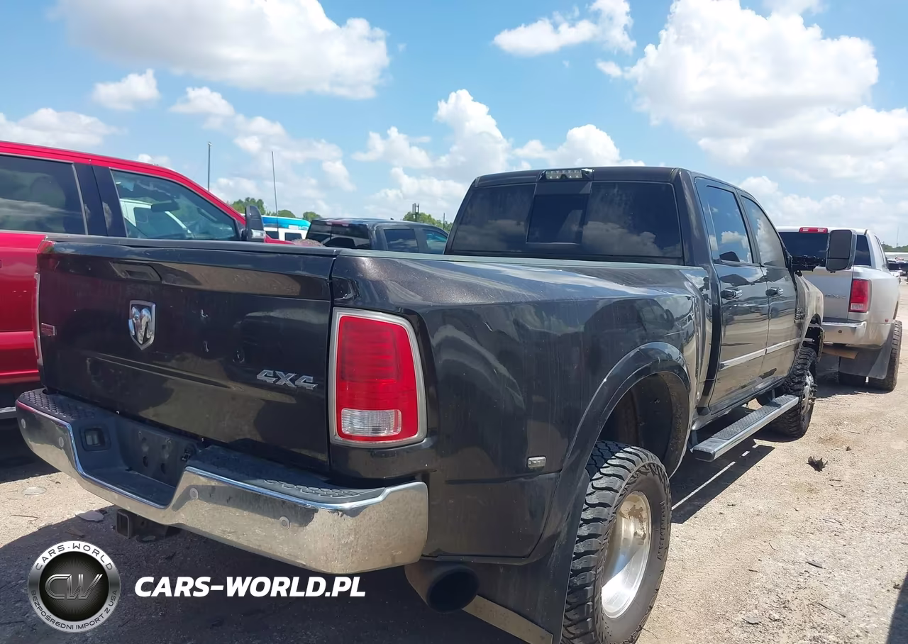2017 Ram 3500 Laramie 4X4 8' Box VIN:3C63RRJL0HG528006 - 4