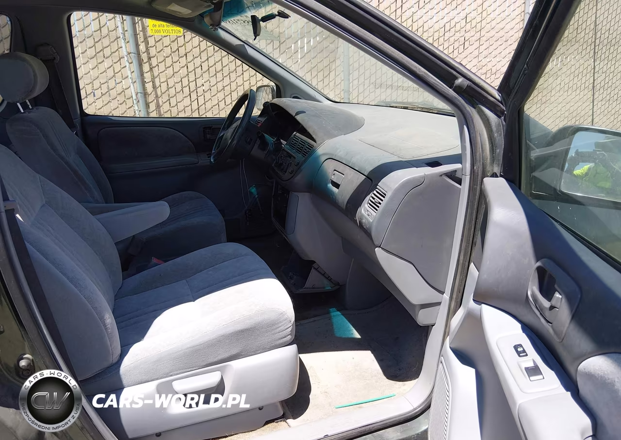 1999 Toyota Sienna Le VIN:4T3ZF13C9XU133511 - 5