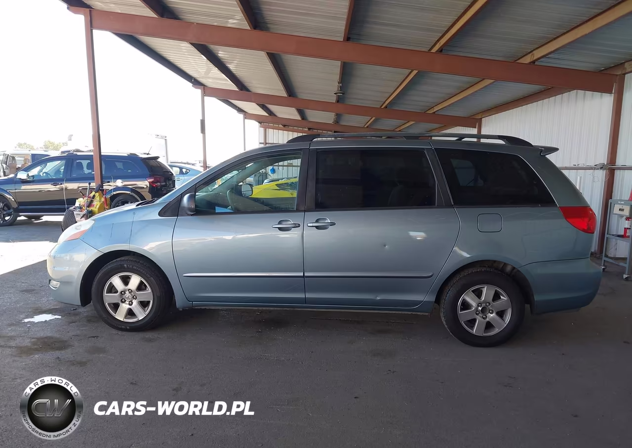 2007 Toyota Sienna Le VIN:5TDZK23C27S002732 - 14
