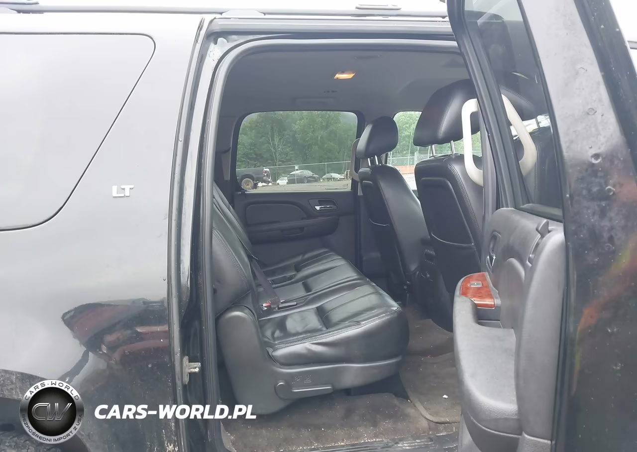 2012 Chevrolet Suburban Lt VIN:1GNSKJE72CR315470 - 8