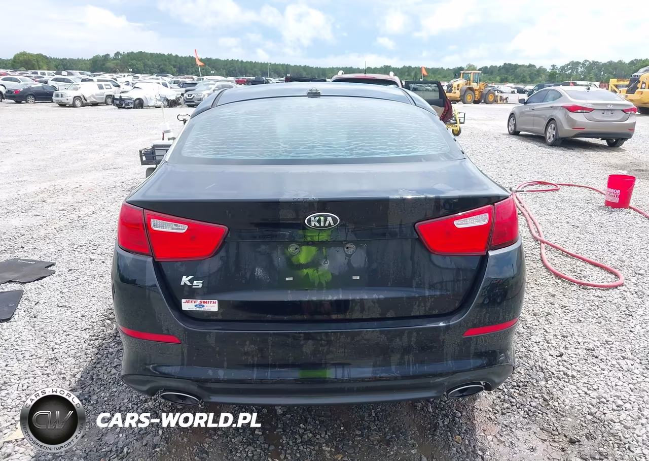 2015 Kia Optima Lx VIN:5XXGM4A70FG391552 - 16