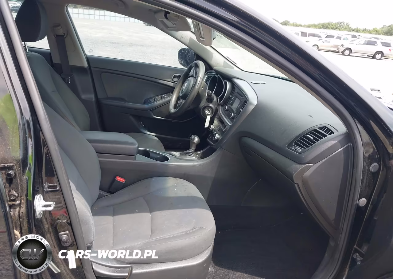 2015 Kia Optima Lx VIN:5XXGM4A70FG391552 - 5