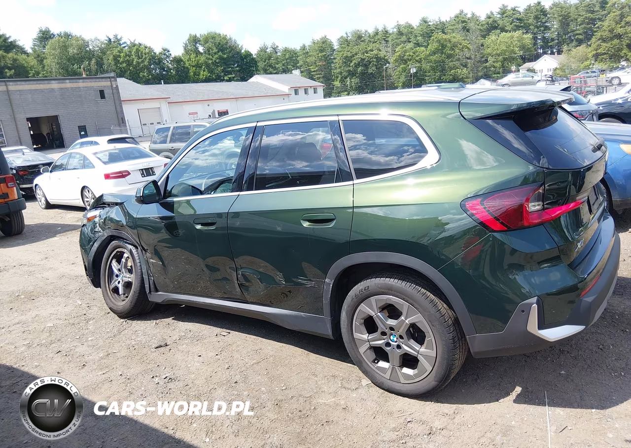 2023 BMW X1 xDrive28I VIN:WBX73EF08P5X90612 - 14