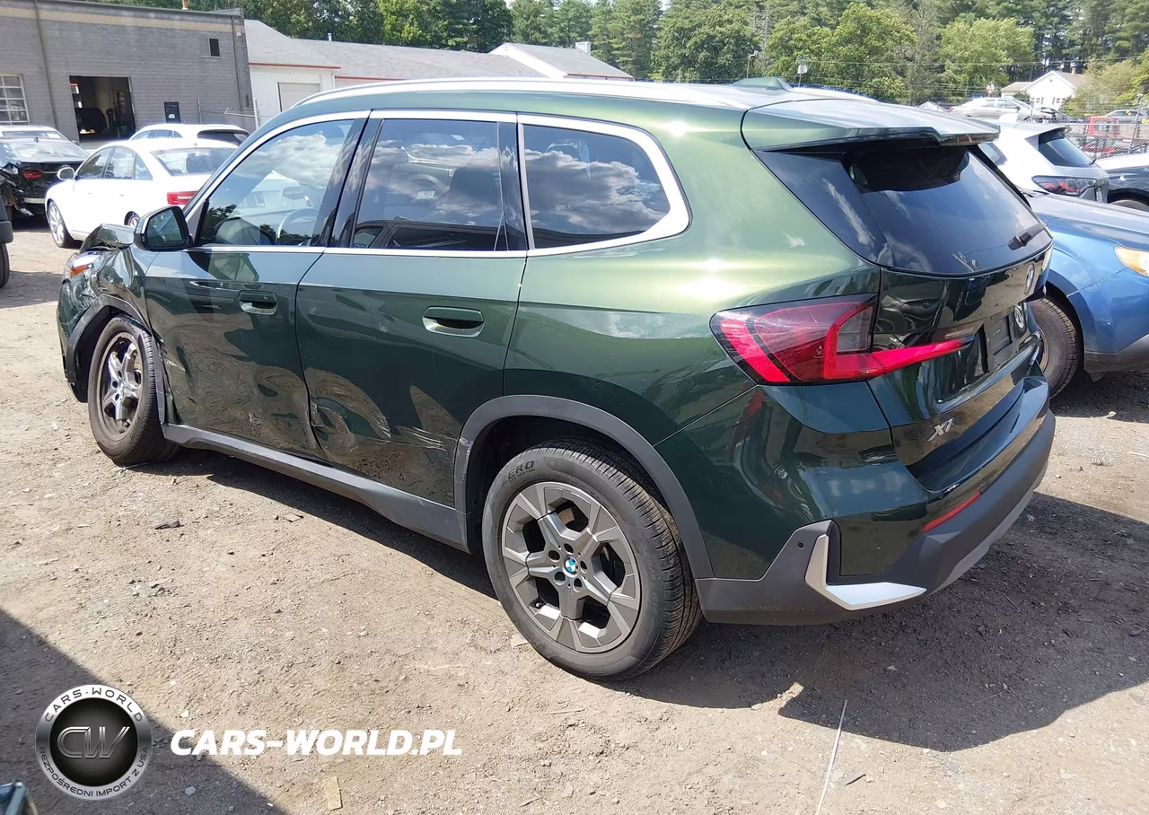 2023 BMW X1 xDrive28I VIN:WBX73EF08P5X90612 - 3