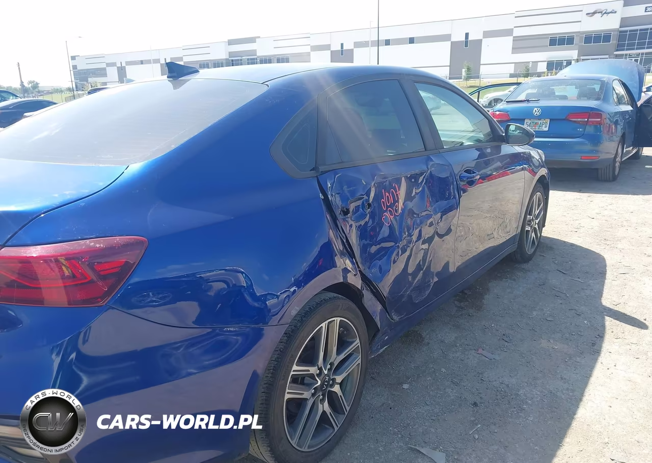 2019 Kia Forte S VIN:3KPF34AD1KE023212 - 6
