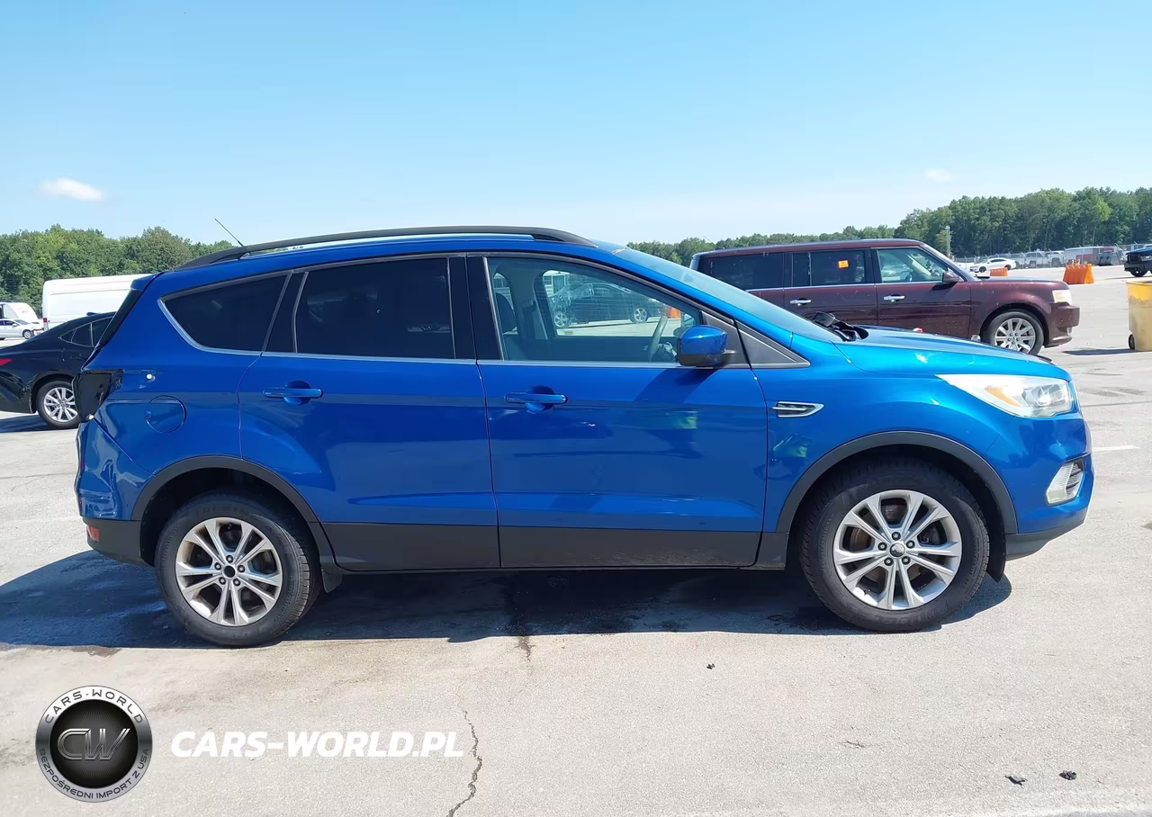 2017 Ford Escape Se VIN:1FMCU9GD3HUC75604 - 14
