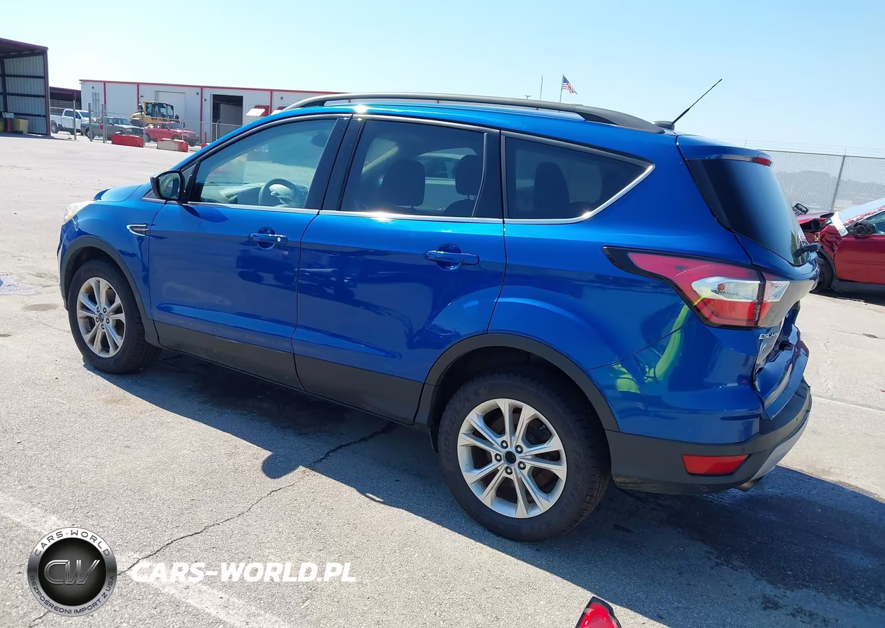 2017 Ford Escape Se VIN:1FMCU9GD3HUC75604 - 3