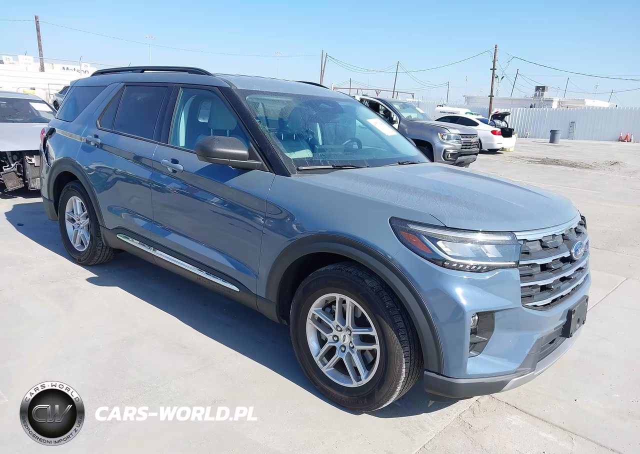 2025 Ford Explorer Active – zdjęcie 1 z 16