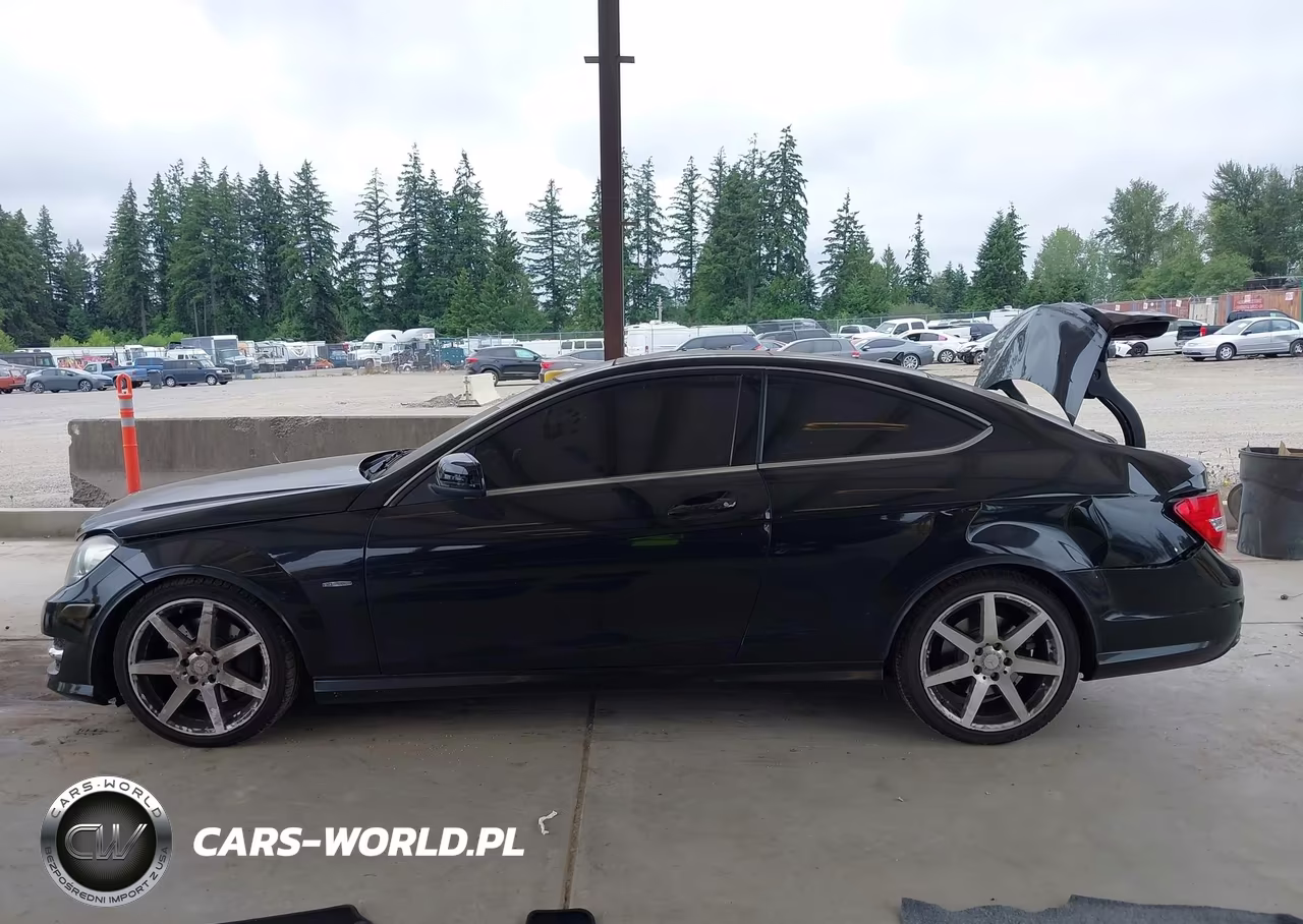 2012 Mercedes-Benz C 350 Sport 4Matic VIN:WDDGJ8JB9CF893514 - 14