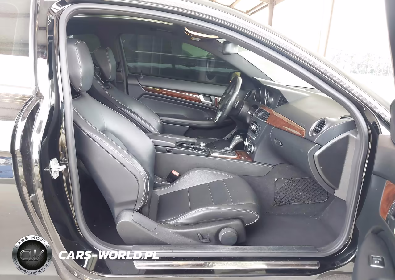 2012 Mercedes-Benz C 350 Sport 4Matic VIN:WDDGJ8JB9CF893514 - 5