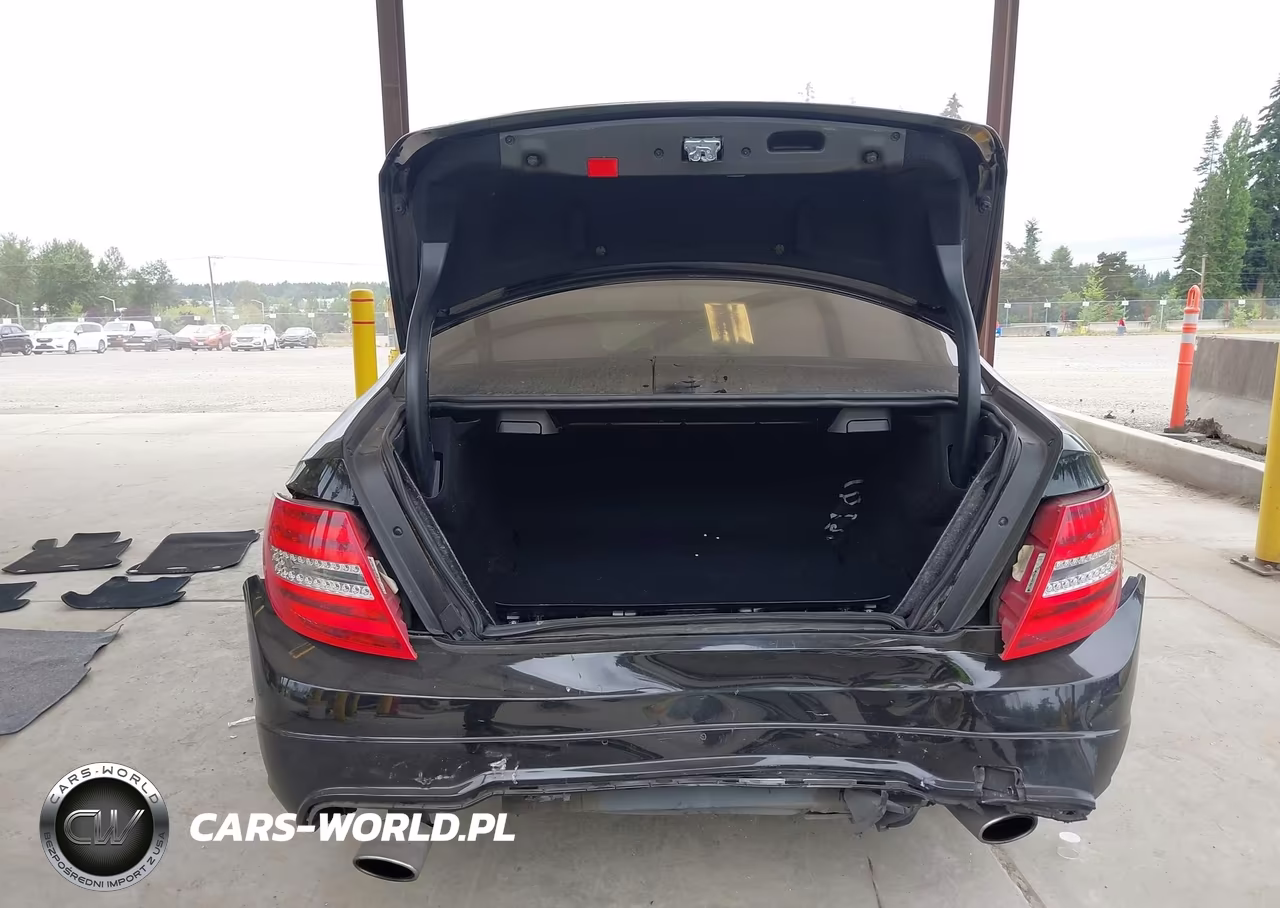 2012 Mercedes-Benz C 350 Sport 4Matic VIN:WDDGJ8JB9CF893514 - 6