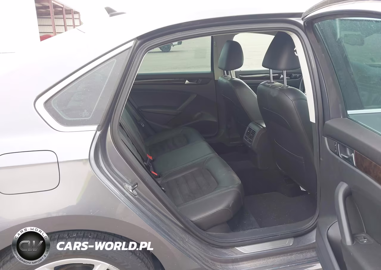 2014 Volkswagen Passat 2.0L Tdi Sel Premium VIN:1VWCN7A30EC086963 - 8