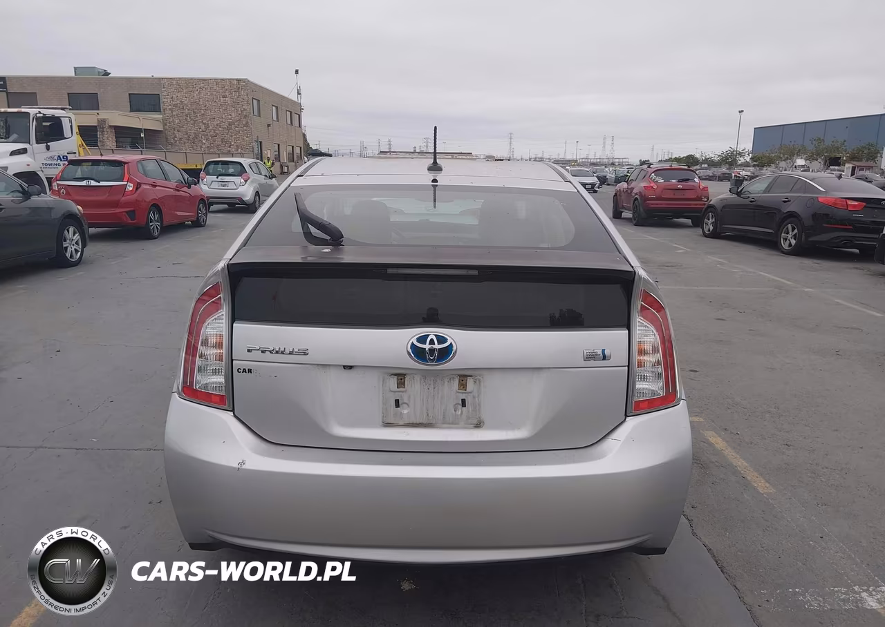 2013 Toyota Prius Four VIN:JTDKN3DU5D5628878 - 16