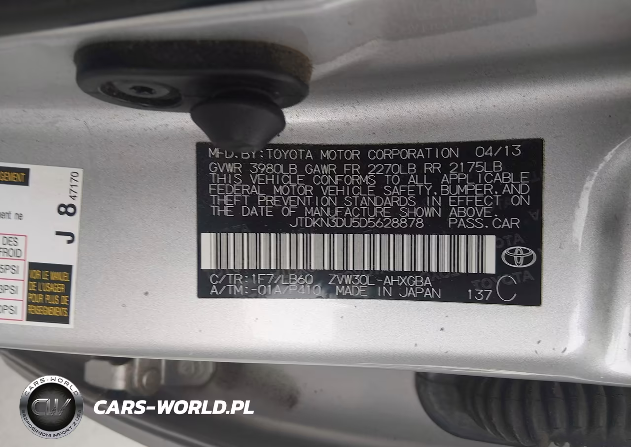 2013 Toyota Prius Four VIN:JTDKN3DU5D5628878 - 9