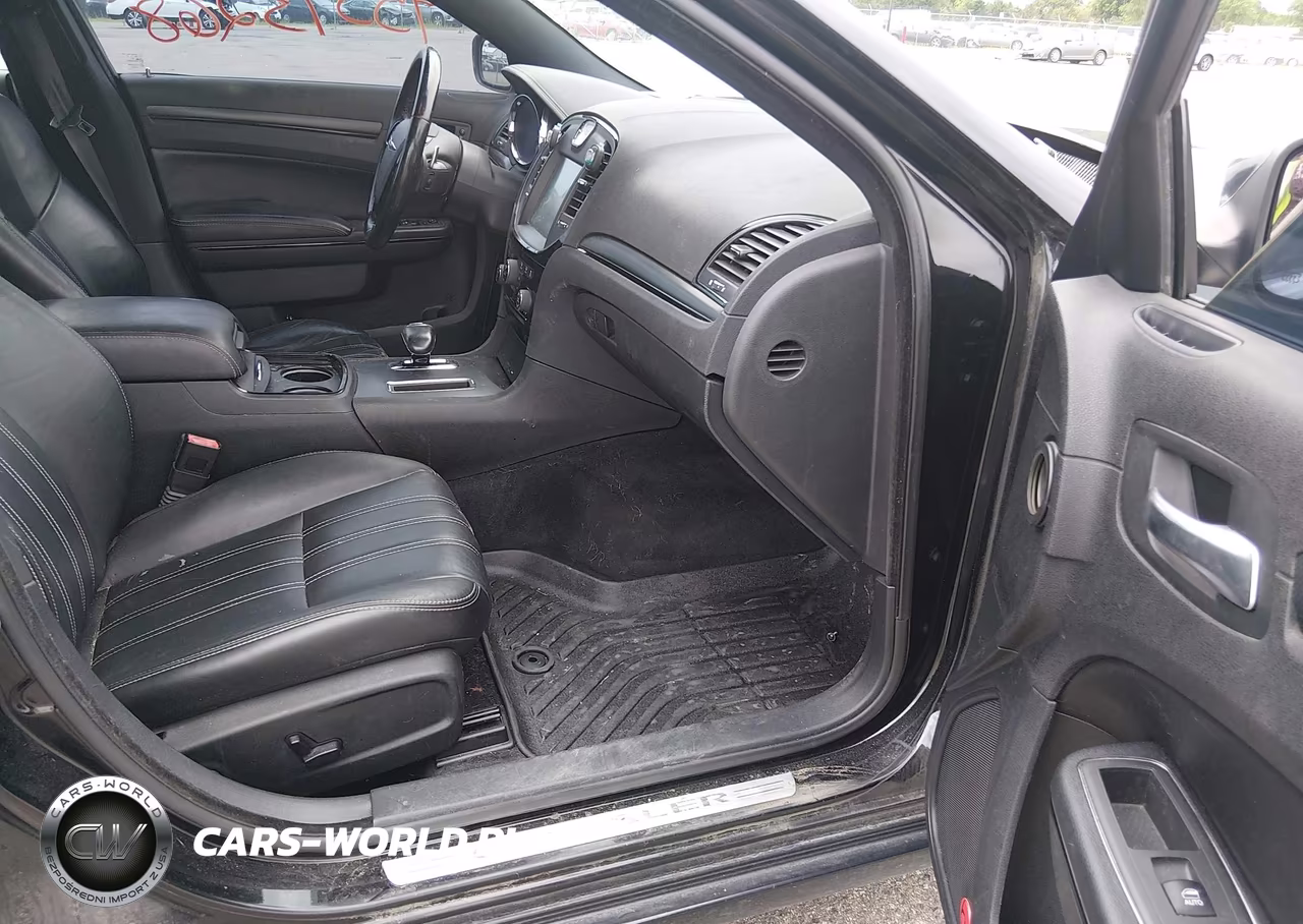 2013 Chrysler 300 300S VIN:2C3CCAGG7DH564618 - 5