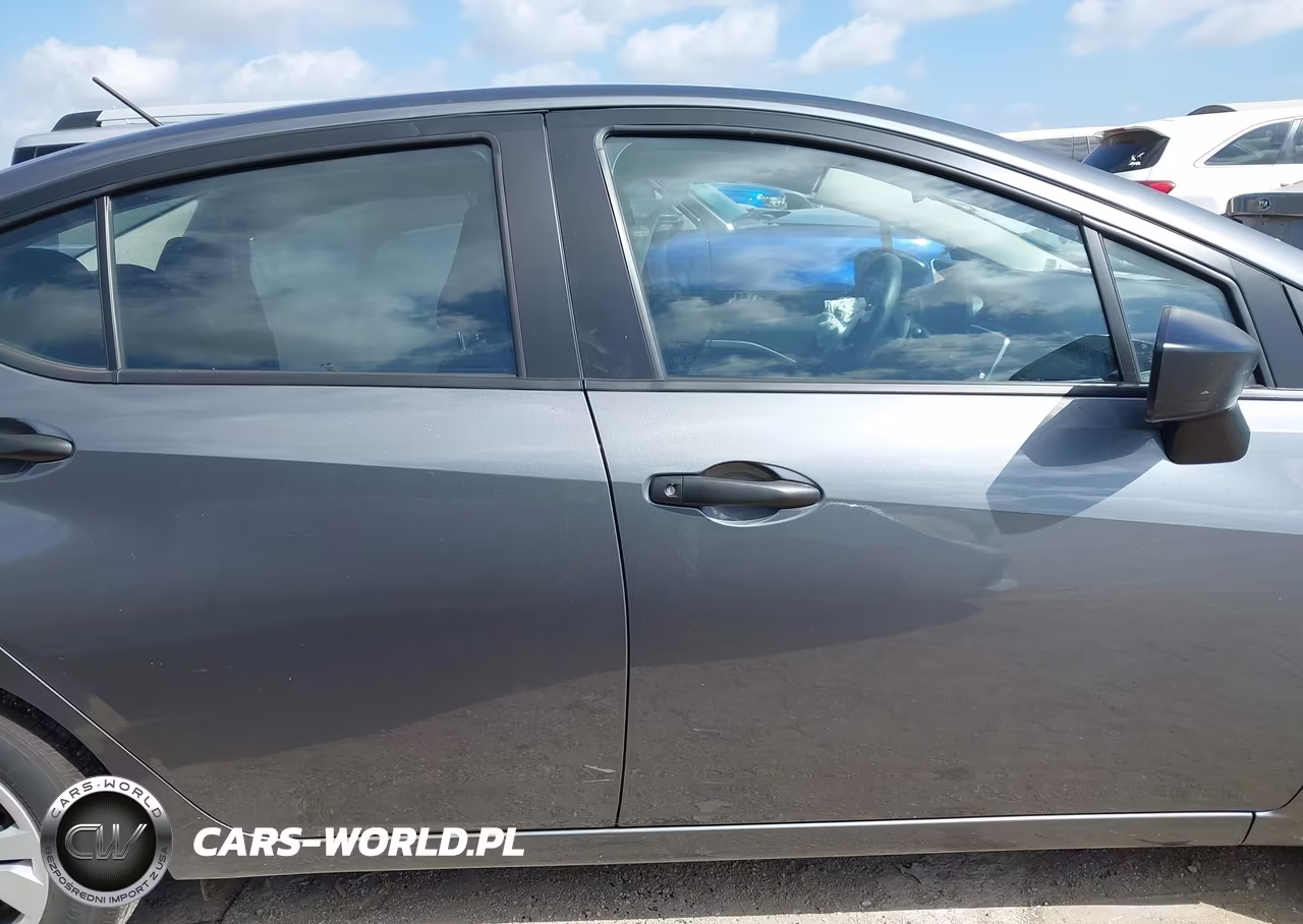 2025 Nissan Versa 1.6 S VIN:3N1CN8DV3SL868909 - 13