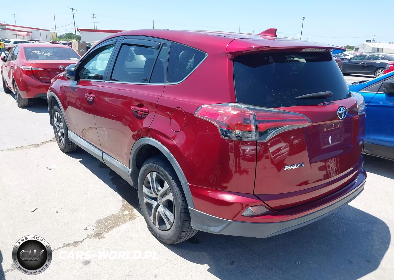 2018 Toyota Rav4 Le VIN:2T3ZFREV6JW436492 - 3