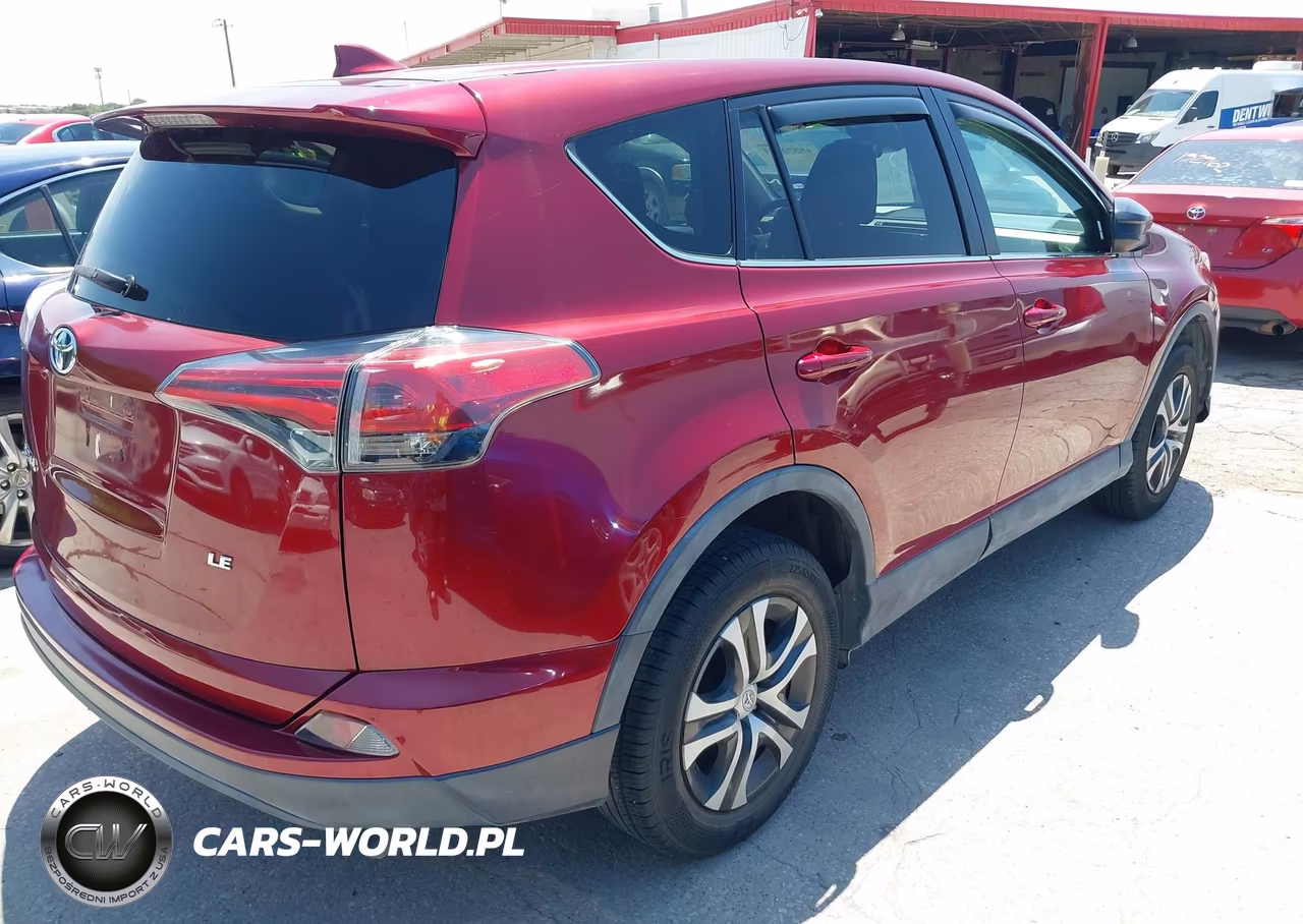 2018 Toyota Rav4 Le VIN:2T3ZFREV6JW436492 - 4