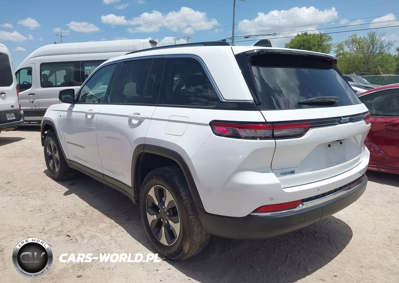 2022 Jeep Grand Cherokee 4Xe Limited 4X4 VIN:1C4RJYB68N8756284 - 3