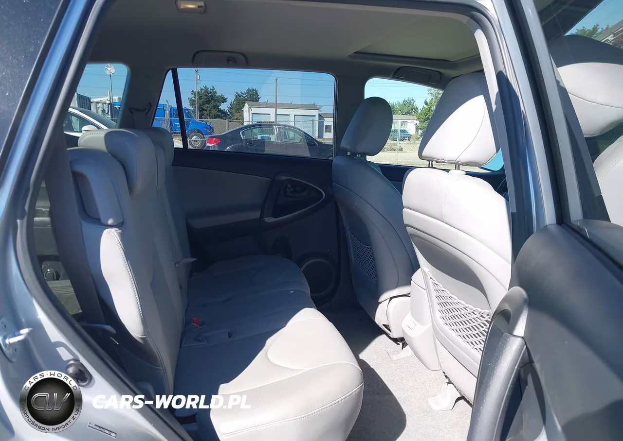 2009 Toyota Rav4 Limited V6 VIN:JTMBK31V79D008486 - 8