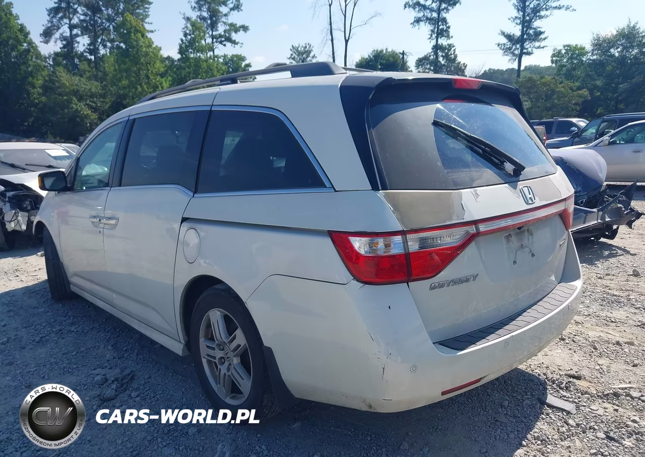 2012 Honda Odyssey Touring-Touring Elite VIN:5FNRL5H99CB131660 - 3