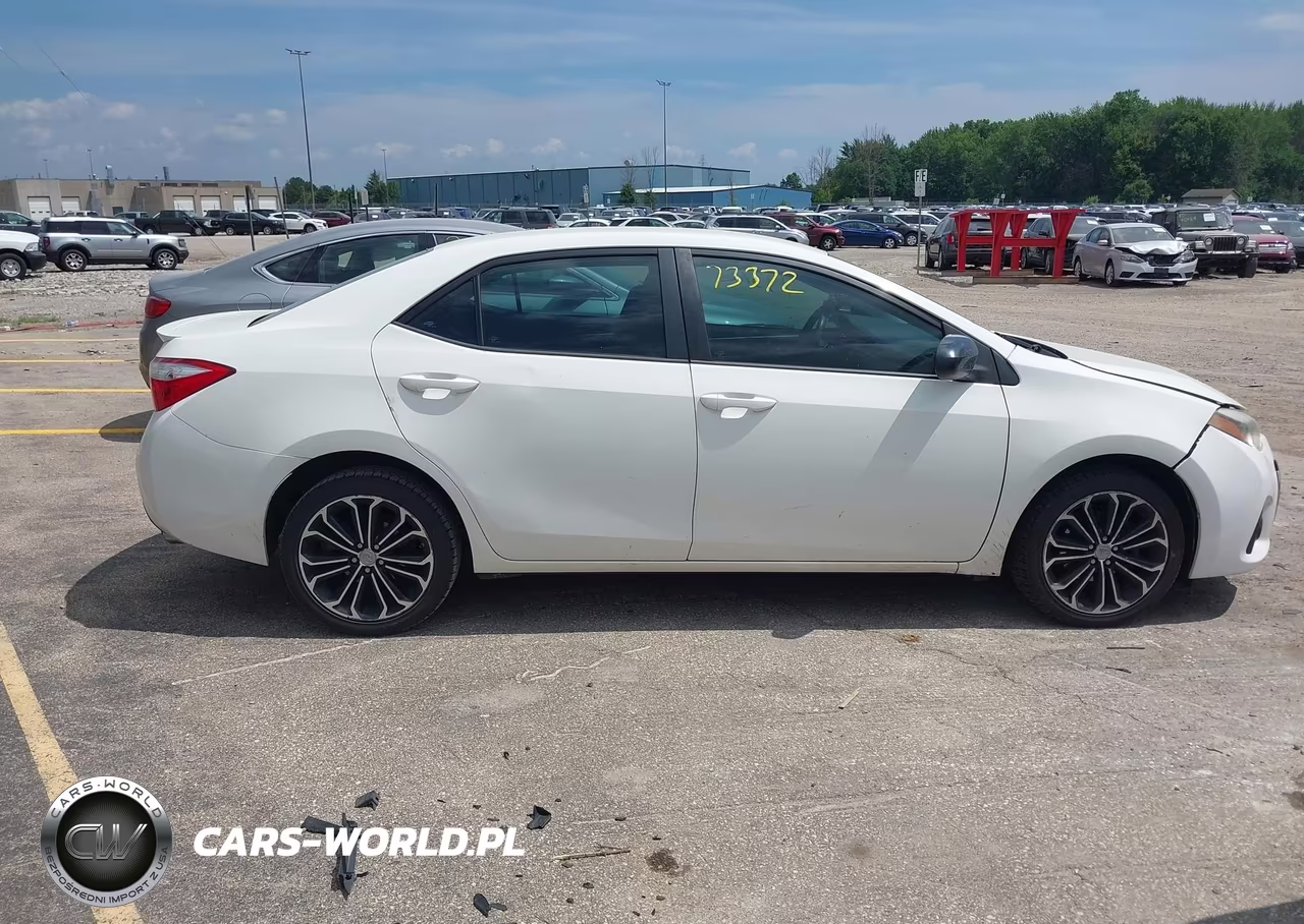 2016 Toyota Corolla S Plus VIN:5YFBURHE1GP396537 - 13