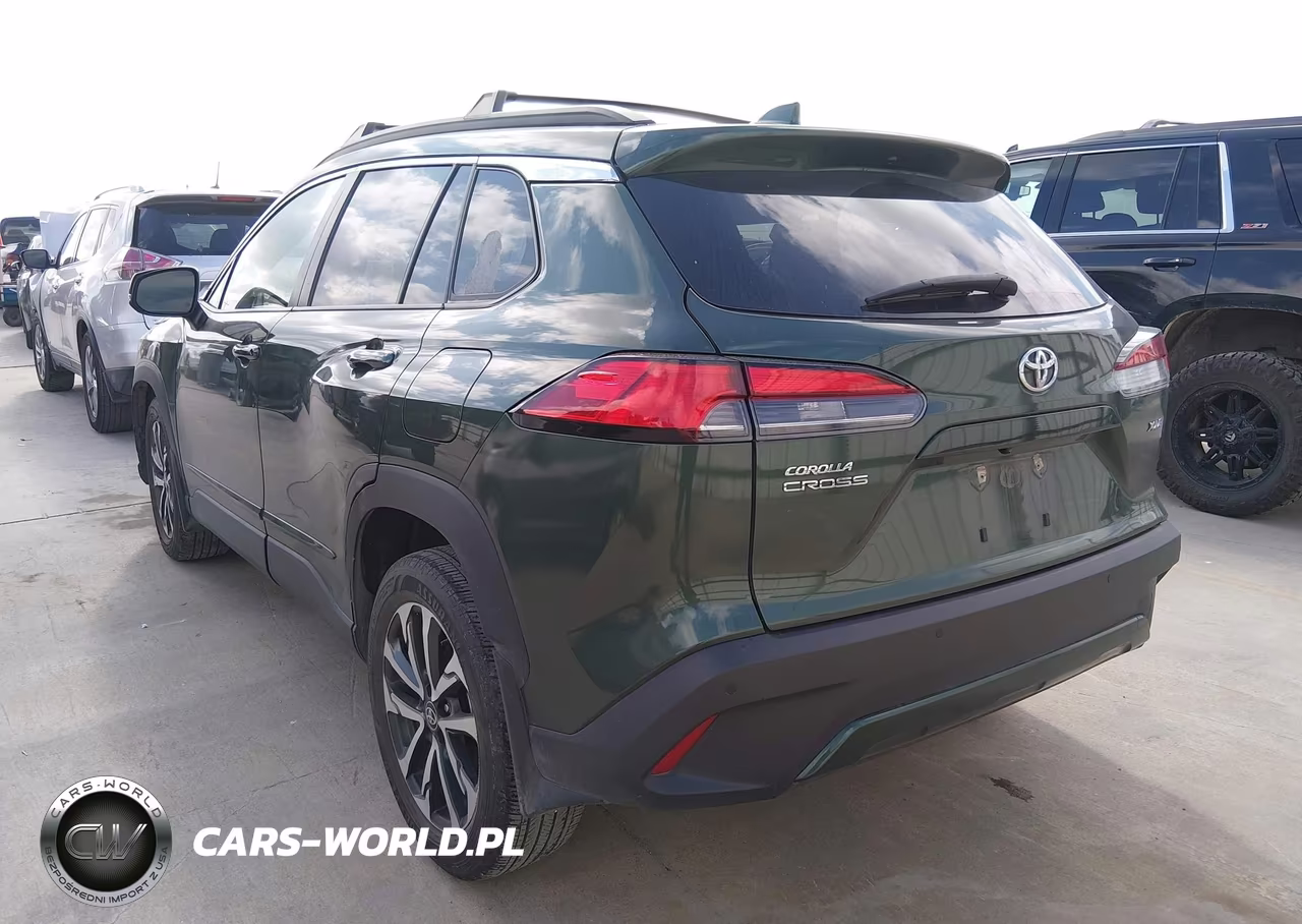 2024 Toyota Corolla Cross Xle VIN:7MUDAAAG3RV103915 - 3