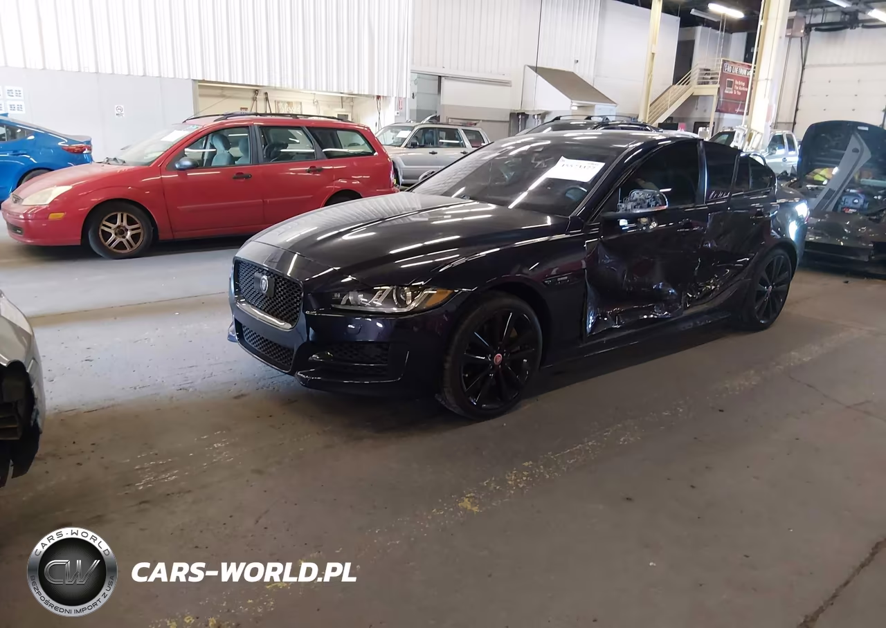 2017 Jaguar Xe 35T R-Sport VIN:SAJAL4BV4HA965740 - 2