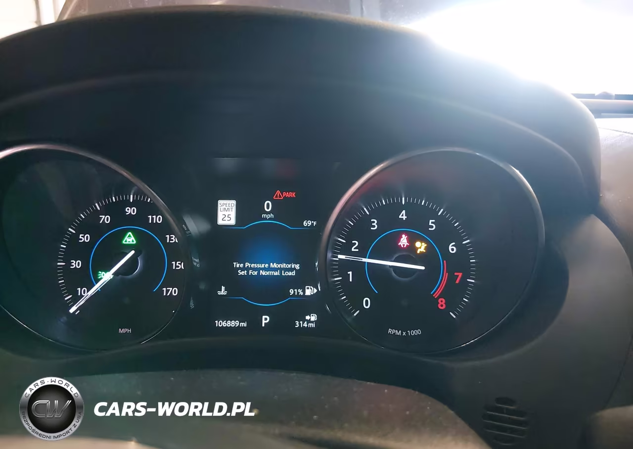 2017 Jaguar Xe 35T R-Sport VIN:SAJAL4BV4HA965740 - 7