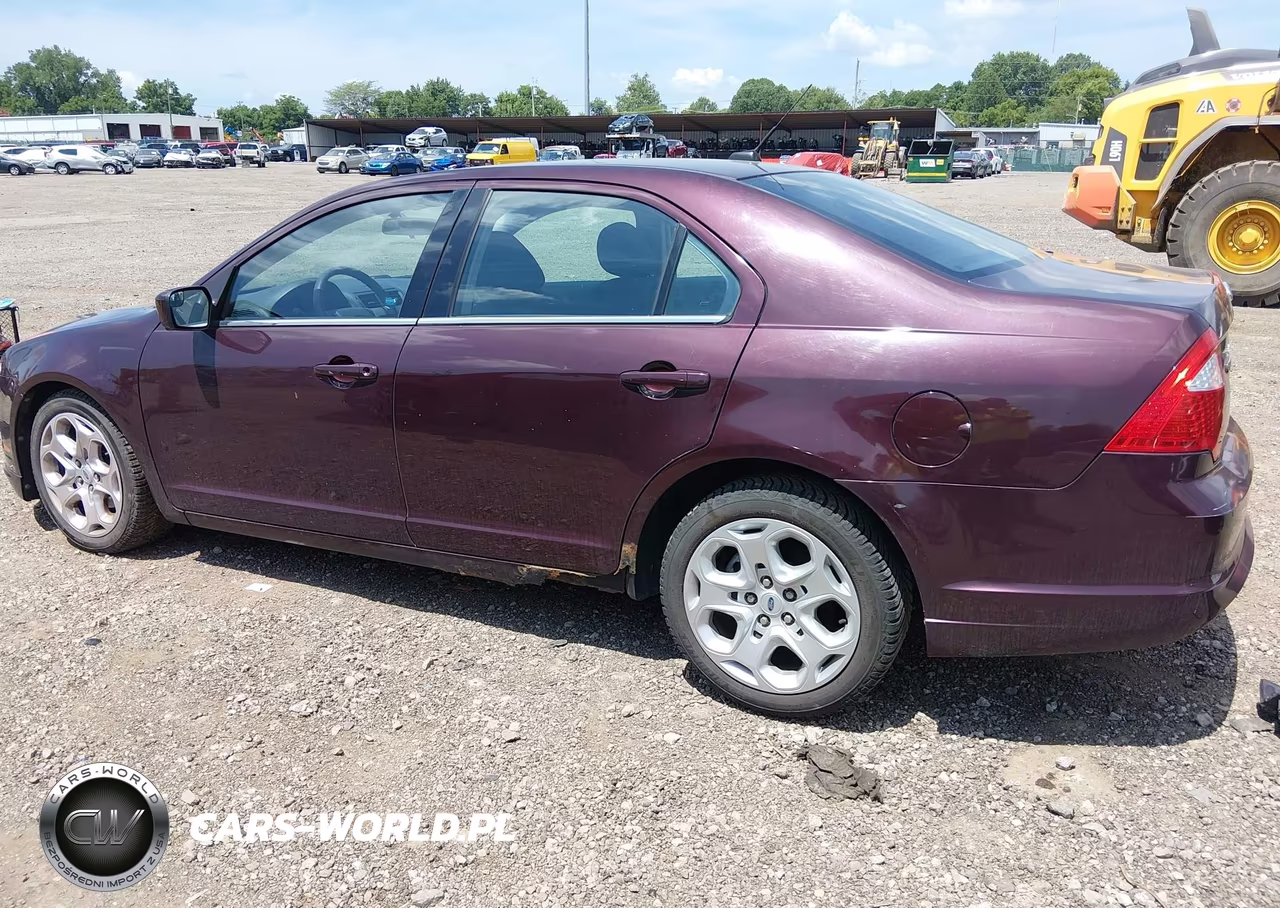 2011 Ford Fusion Se VIN:3FAHP0HAXBR246655 - 14