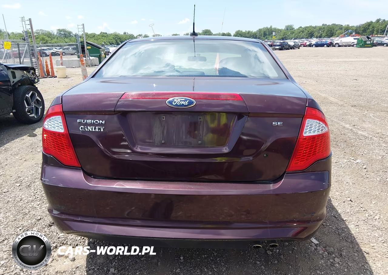 2011 Ford Fusion Se VIN:3FAHP0HAXBR246655 - 16