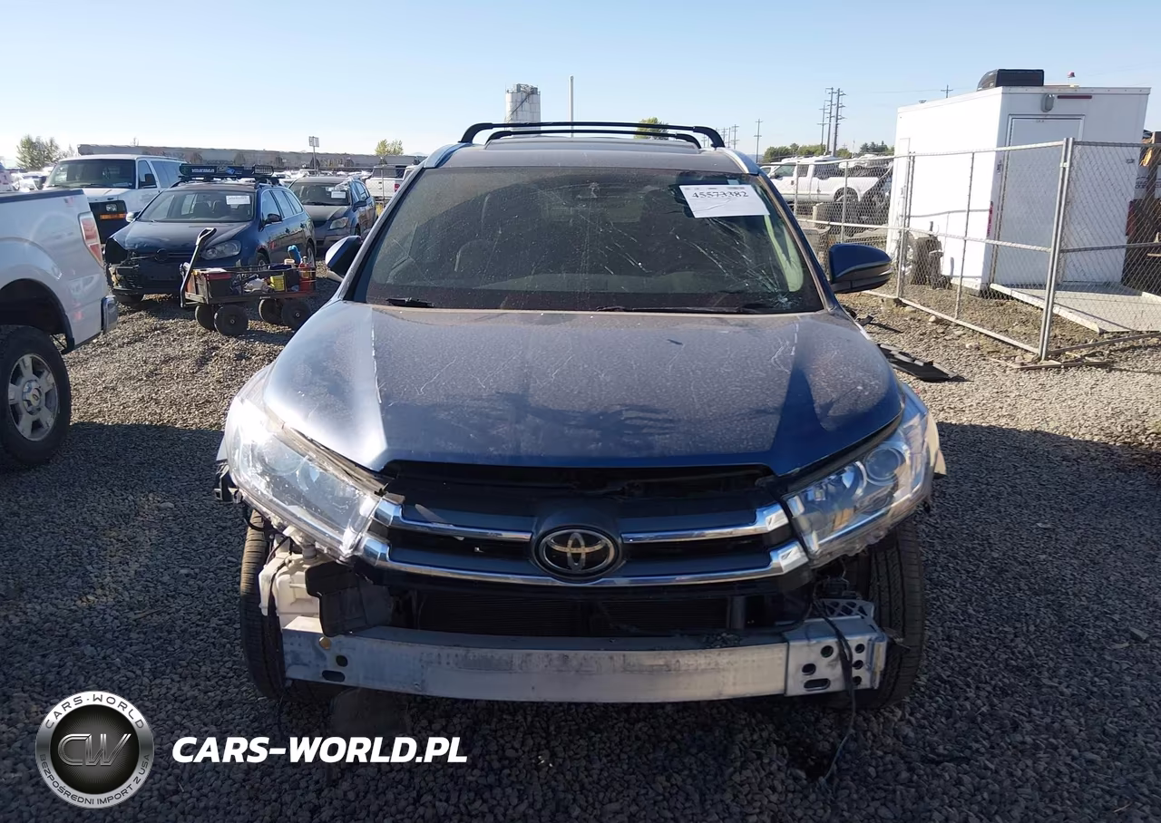 2018 Toyota Highlander Limited VIN:5TDDZRFH4JS828074 - 13