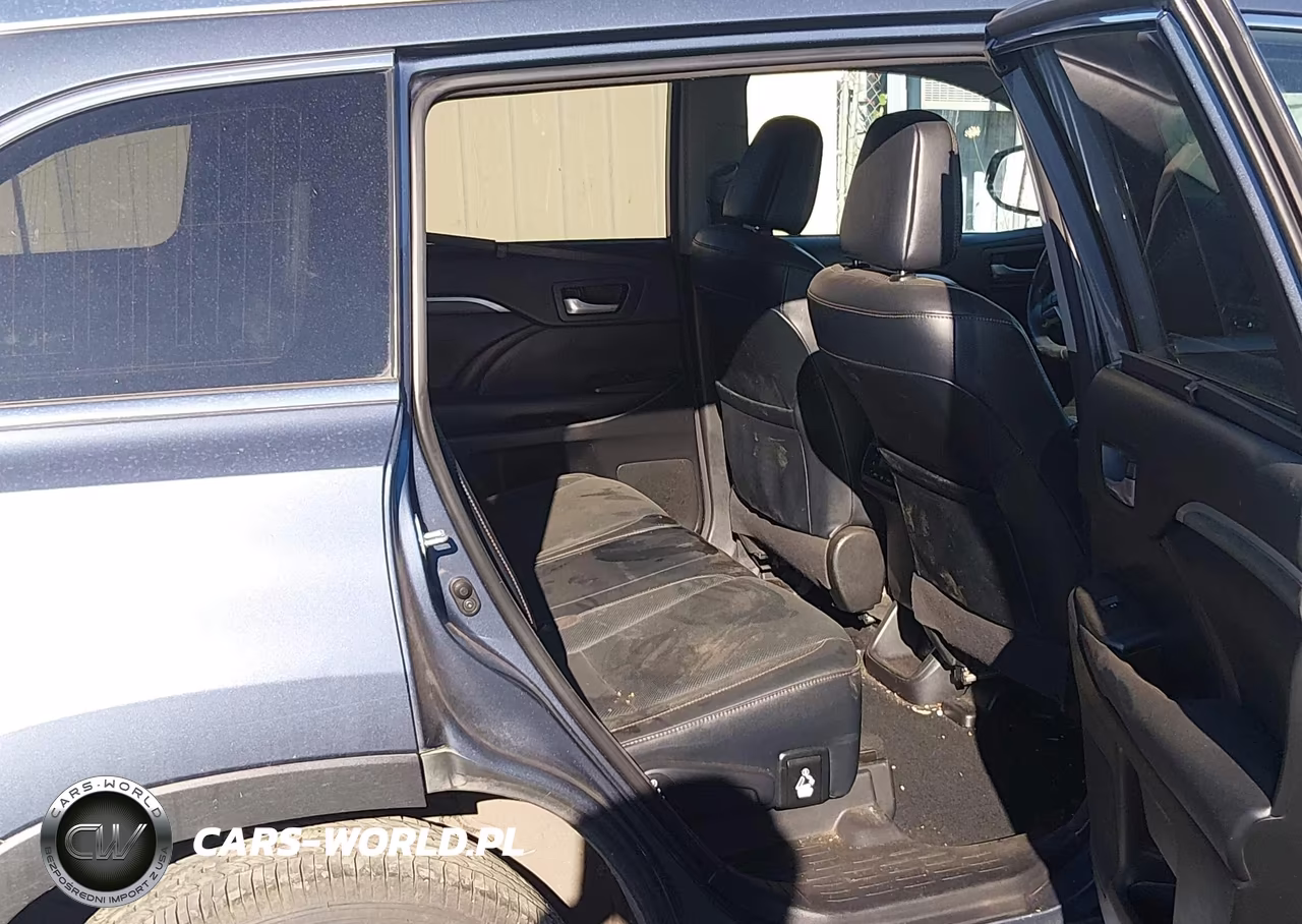 2018 Toyota Highlander Limited VIN:5TDDZRFH4JS828074 - 8