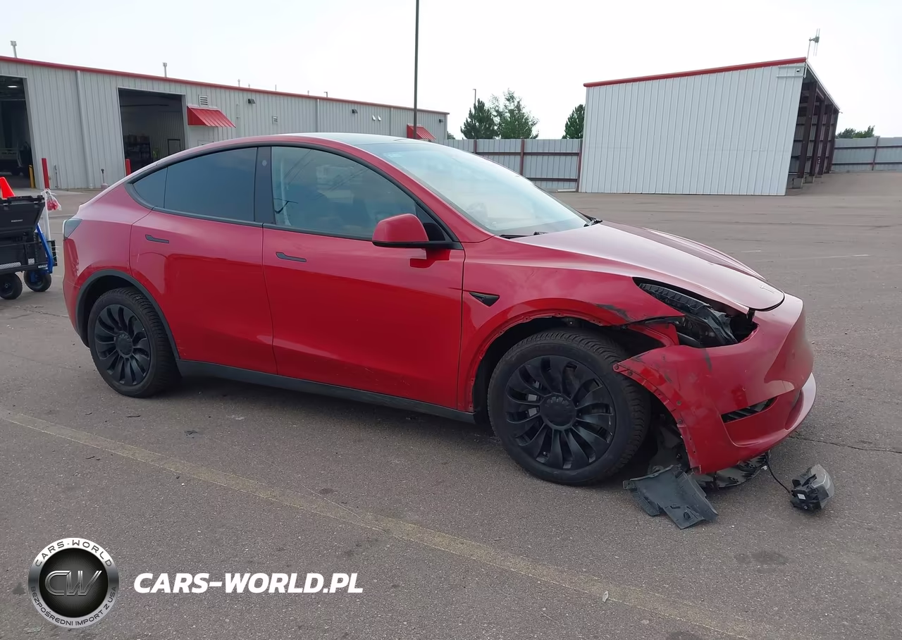 2022 Tesla Model Y Long Range Dual Motor All-Wheel Drive – zdjęcie 1 z 15