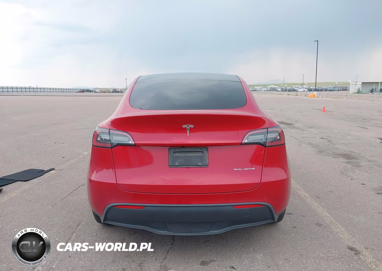 2022 Tesla Model Y Long Range Dual Motor All-Wheel Drive VIN:7SAYGDEE4NF519767 - 15