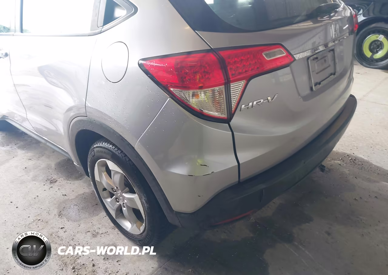 2020 Honda Hr-V Awd Lx VIN:3CZRU6H31LG701511 - 6