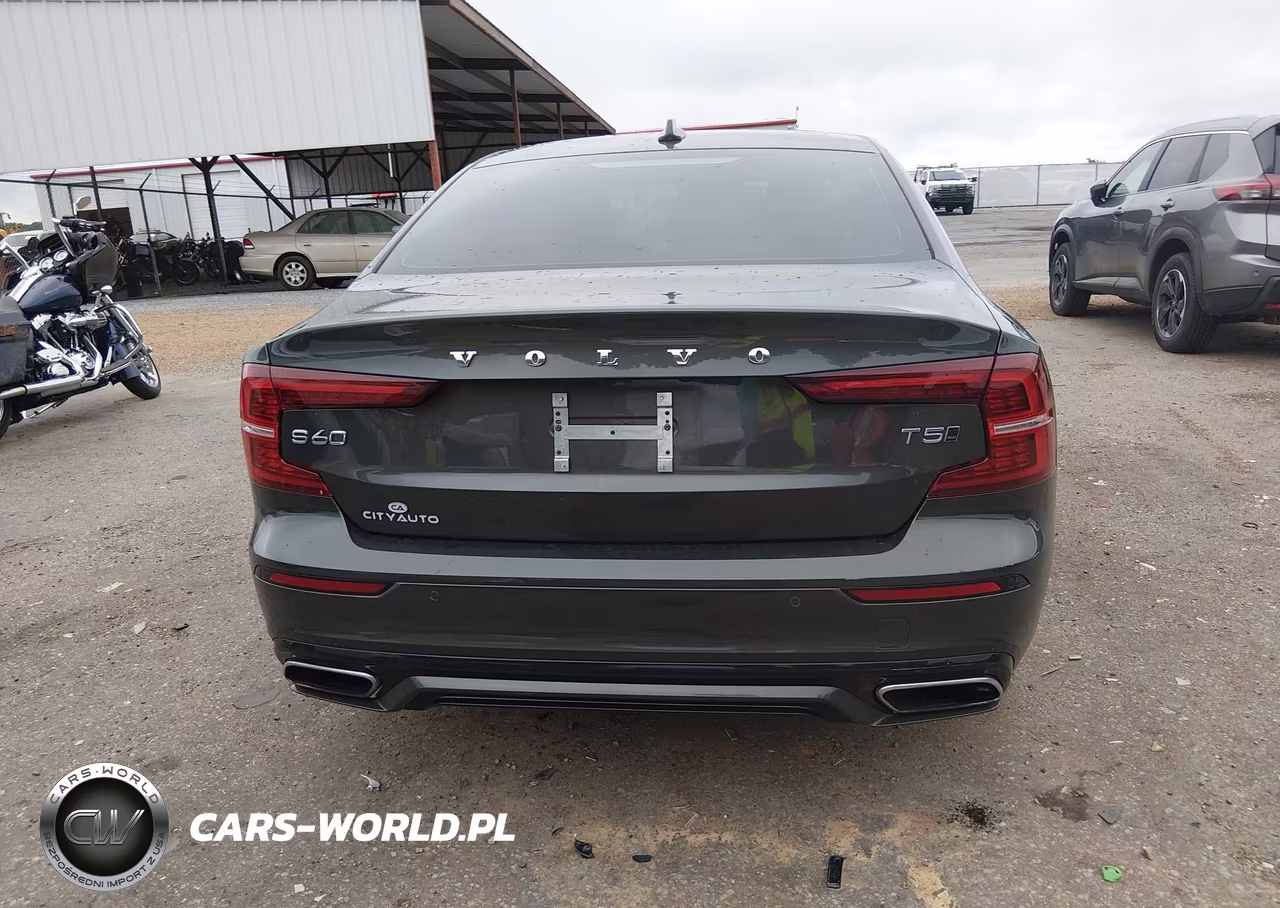 2021 Volvo S60 T5 Momentum VIN:7JR102TZ1MG118633 - 17