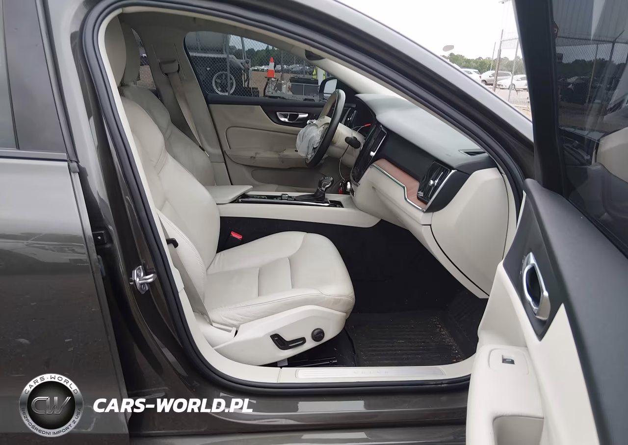 2021 Volvo S60 T5 Momentum VIN:7JR102TZ1MG118633 - 5