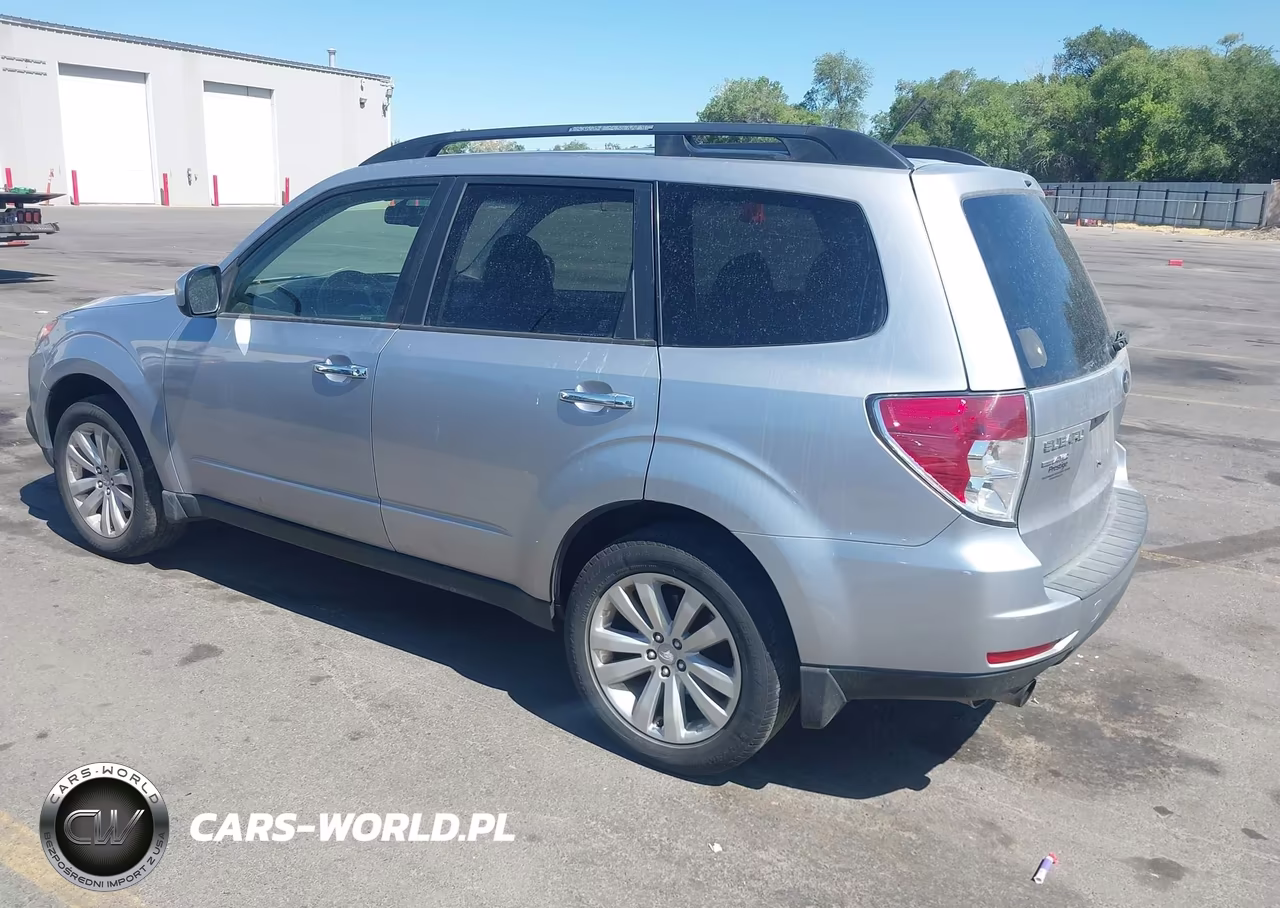 2012 Subaru Forester 2.5X Premium VIN:JF2SHADC8CH461644 - 3