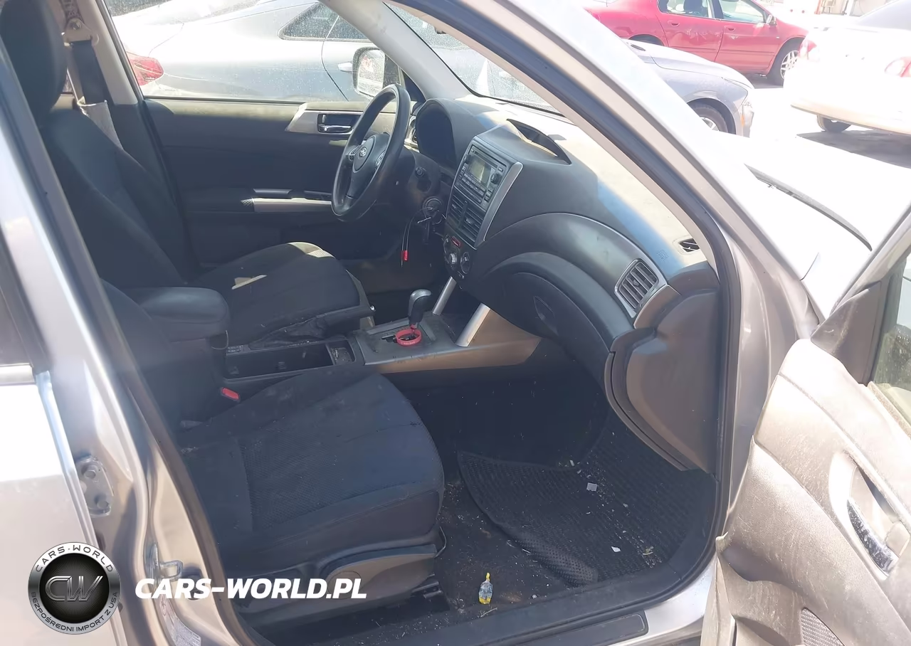 2012 Subaru Forester 2.5X Premium VIN:JF2SHADC8CH461644 - 5