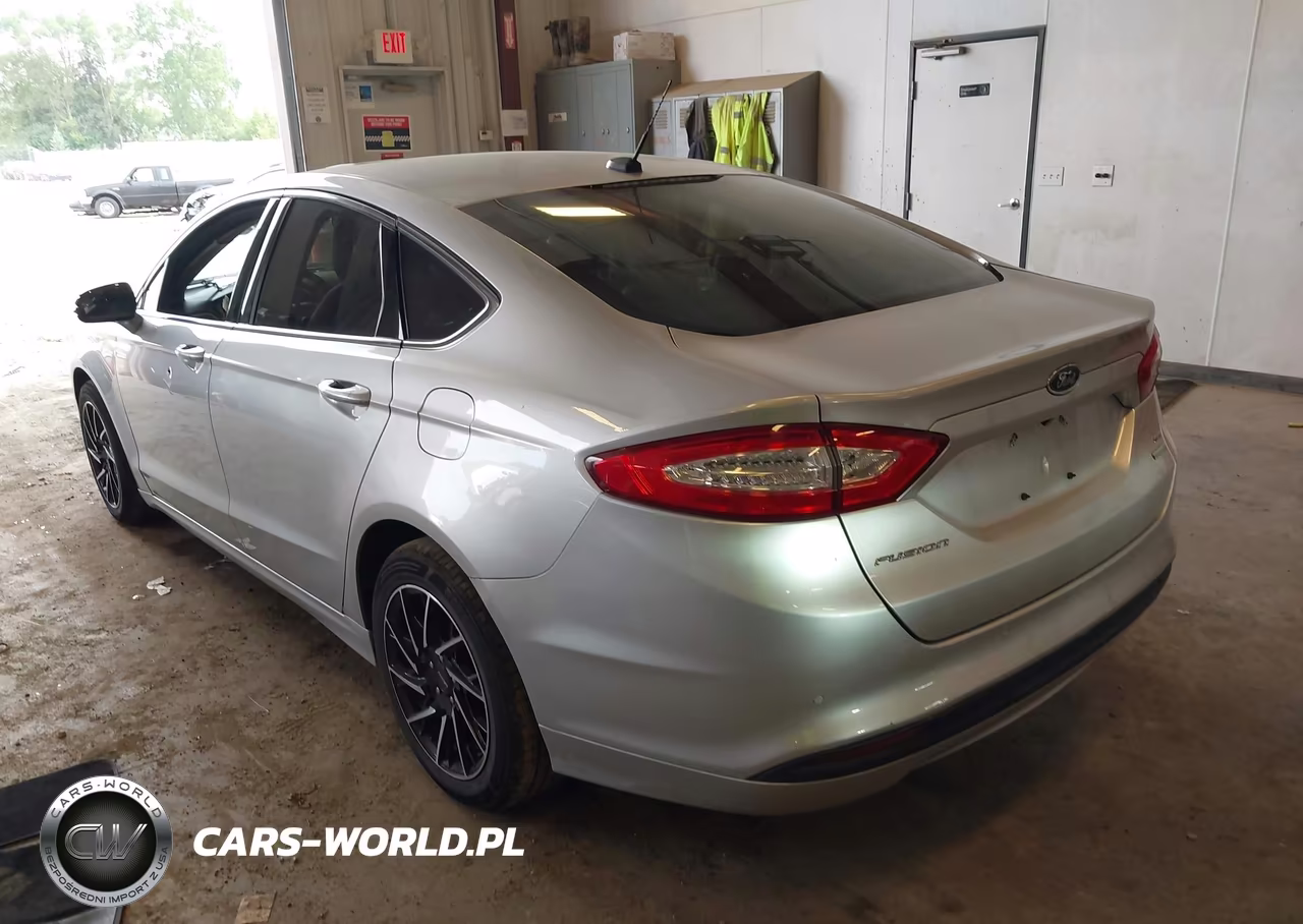 2014 Ford Fusion Se VIN:3FA6P0HD7ER346296 - 3