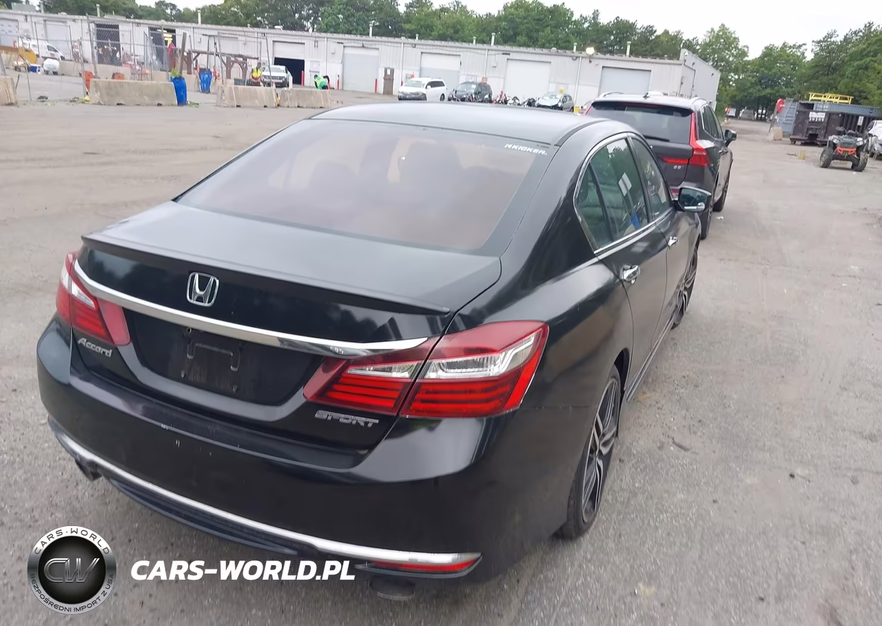 2016 Honda Accord Sport VIN:1HGCR2F5XGA247081 - 4