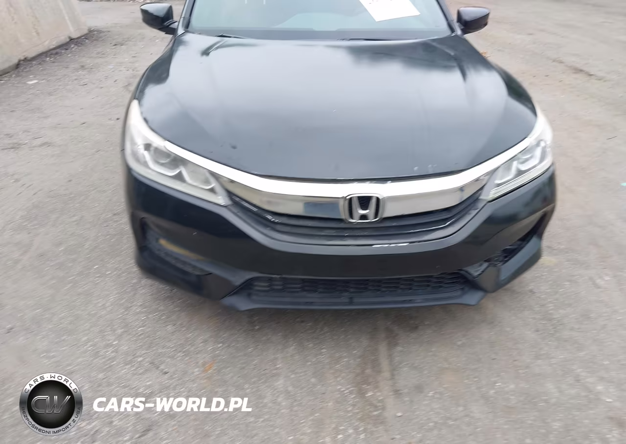 2016 Honda Accord Sport VIN:1HGCR2F5XGA247081 - 6