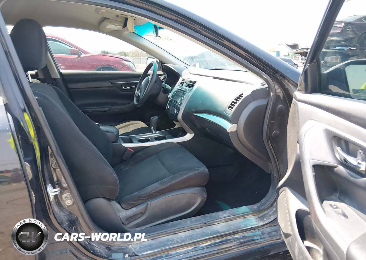2015 Nissan Altima 2.5 S VIN:1N4AL3AP1FN897811 - 5