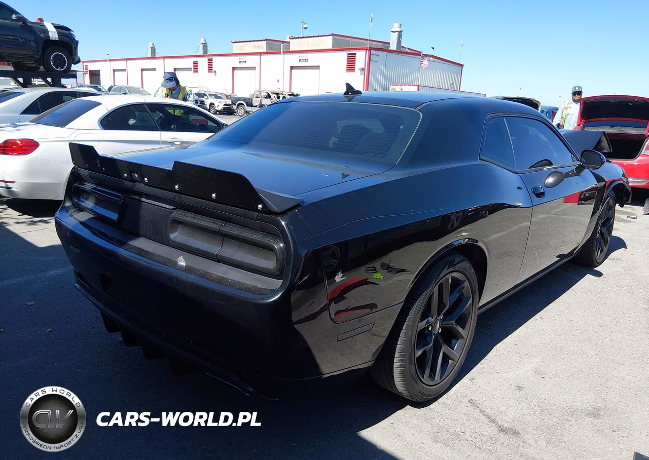 2019 Dodge Challenger Gt VIN:2C3CDZJG2KH620272 - 4