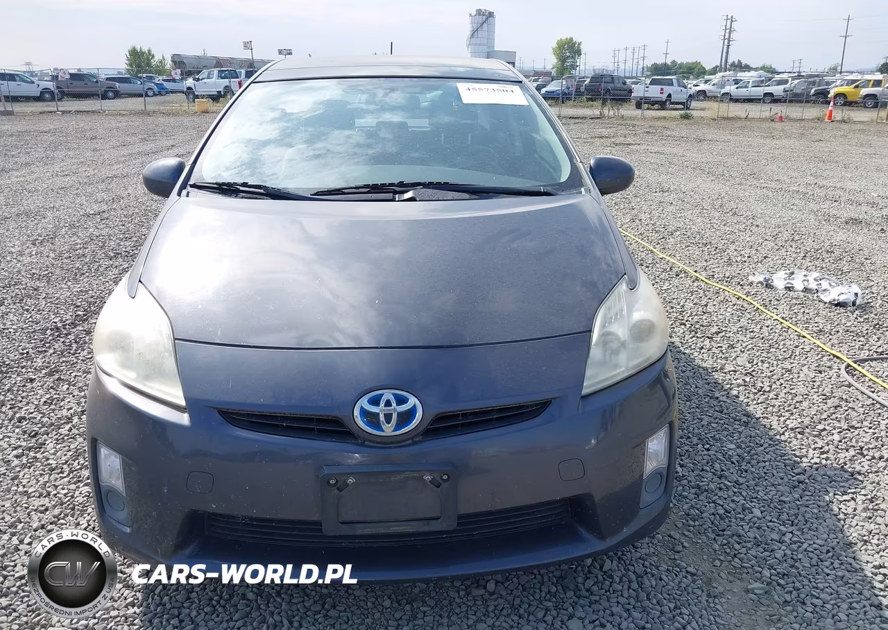 2011 Toyota Prius Three VIN:JTDKN3DU3B0256838 - 12