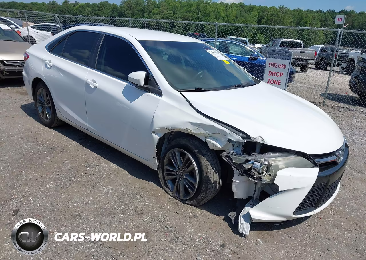 2016 Toyota Camry Se – zdjęcie 1 z 16