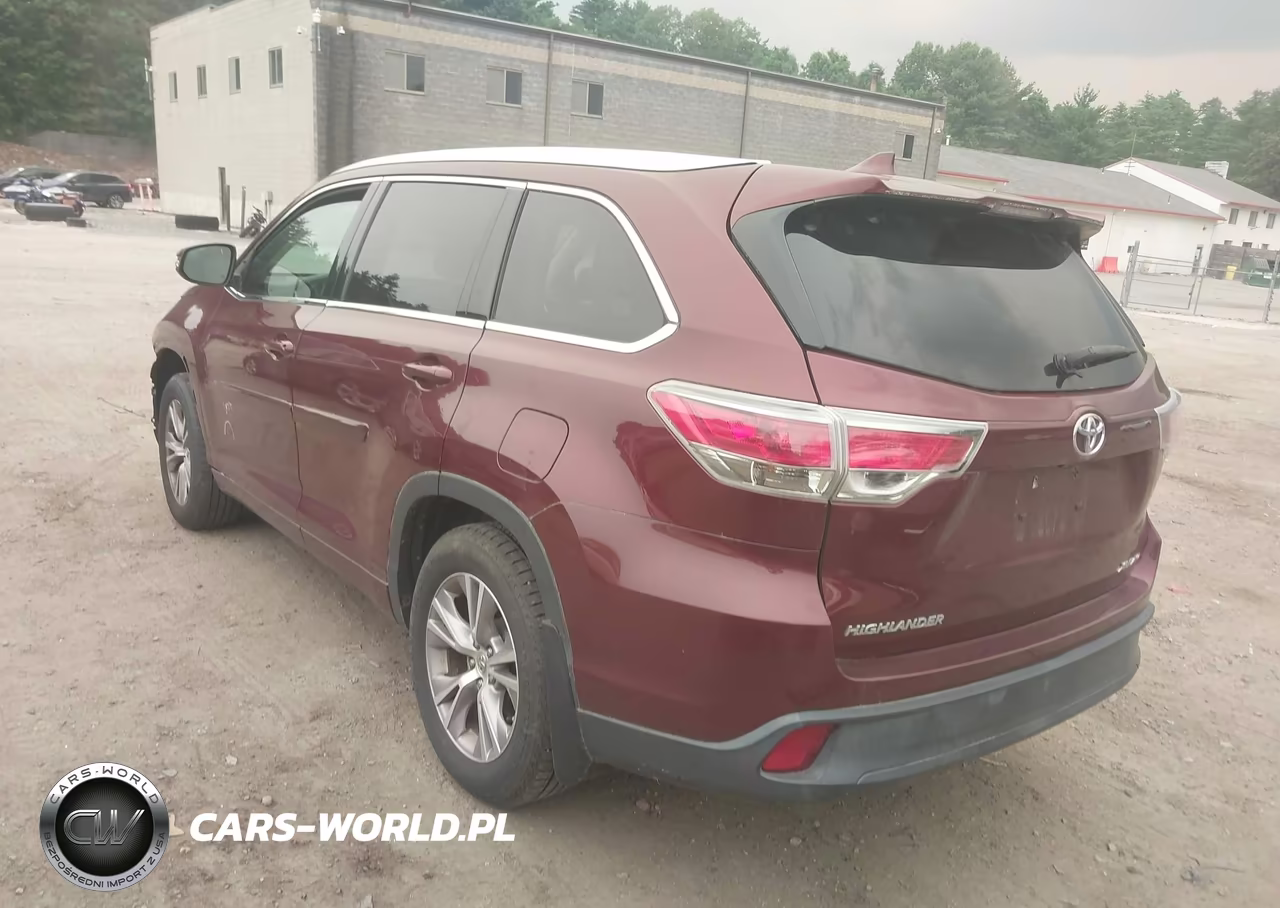2015 Toyota Highlander Xle V6 VIN:5TDJKRFH5FS098609 - 3