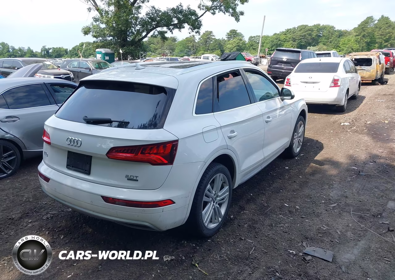 2018 Audi Q5 2.0T Premium-2.0T Tech Premium VIN:WA1BNAFY9J2208469 - 4